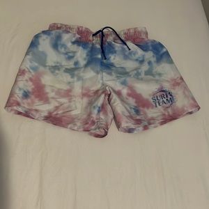 These are swim trunks. They are in good condition and comfortable